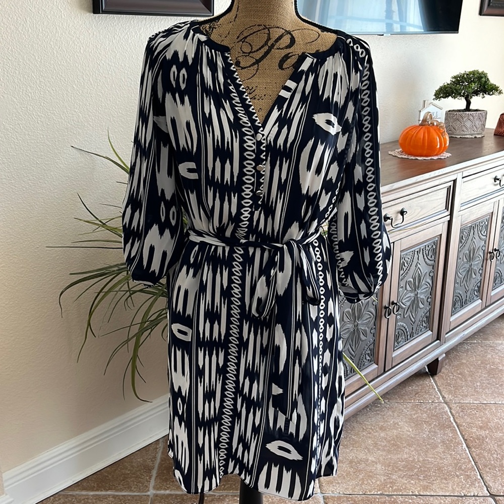 BR Navy blue and white shirt dress